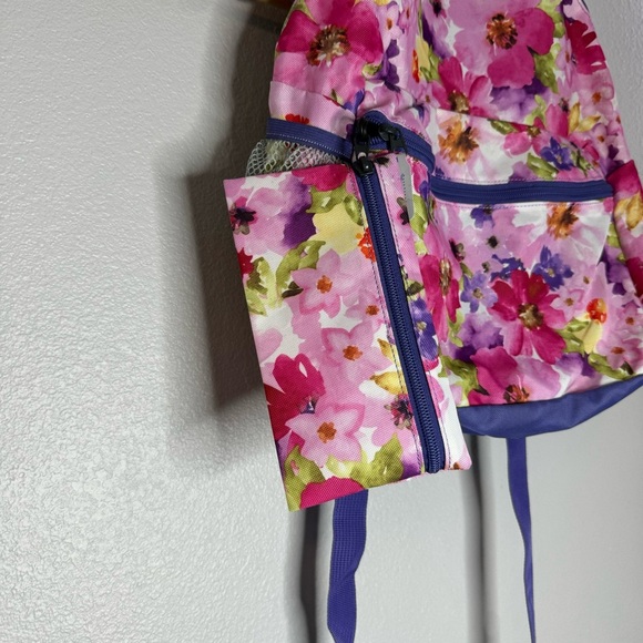 Girls Backpack Allover Floral Print - Picture 5 of 14